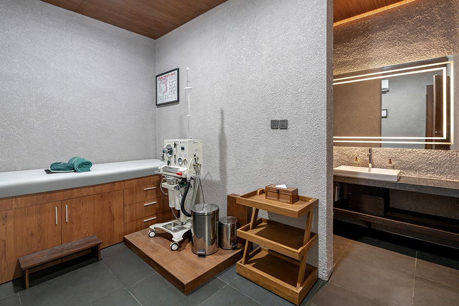 longevity-center-colonic-hydrotherapy-1